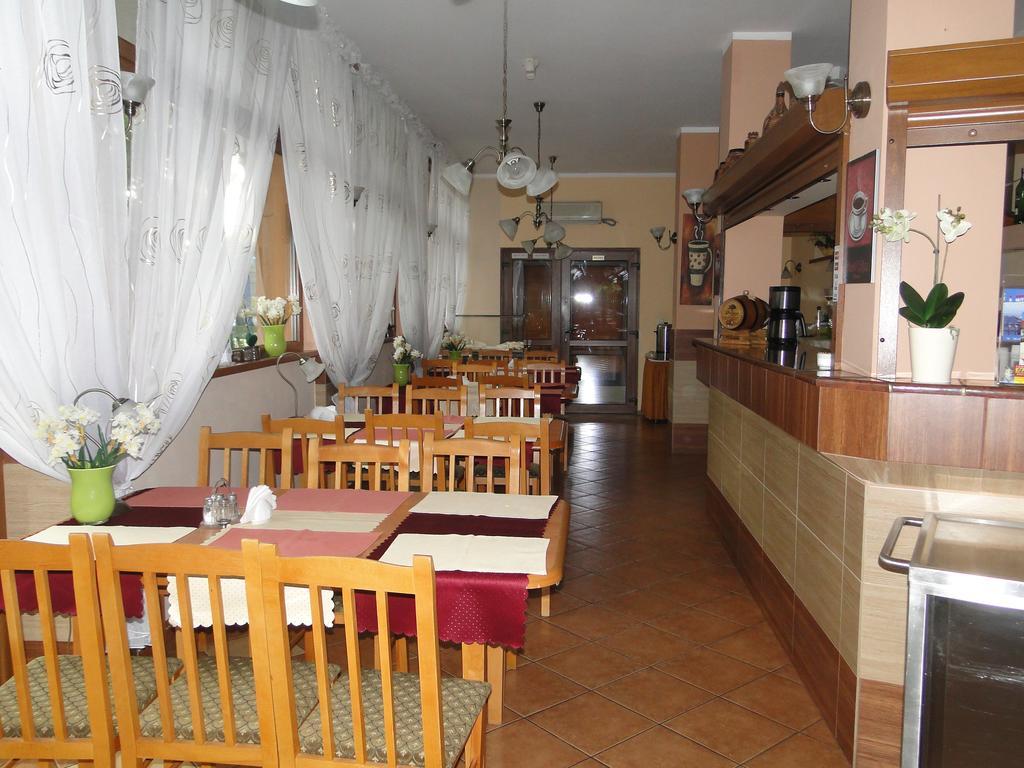 Dworek Familijny Kołobrzeg Exterior foto