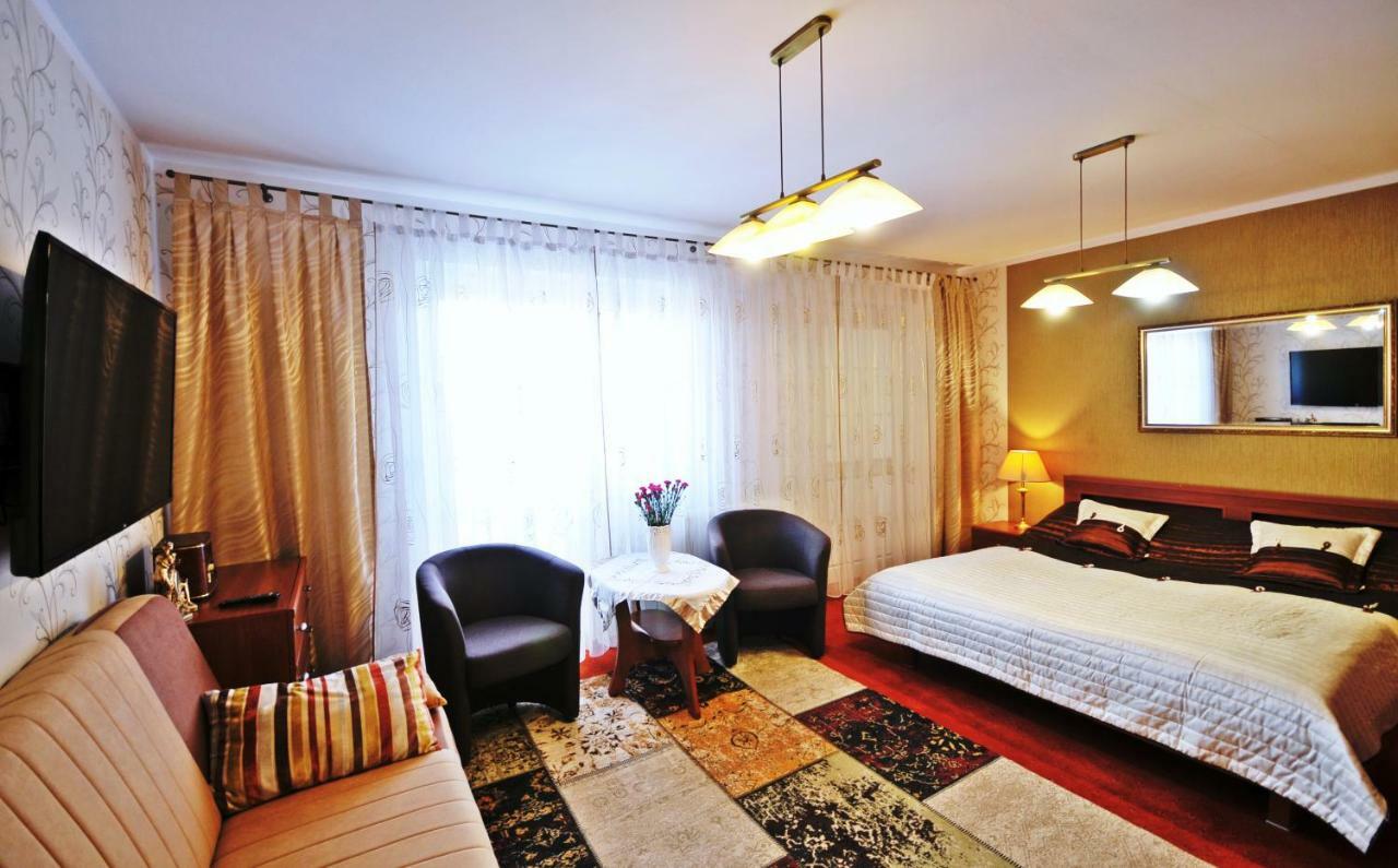 Dworek Familijny Kołobrzeg Exterior foto
